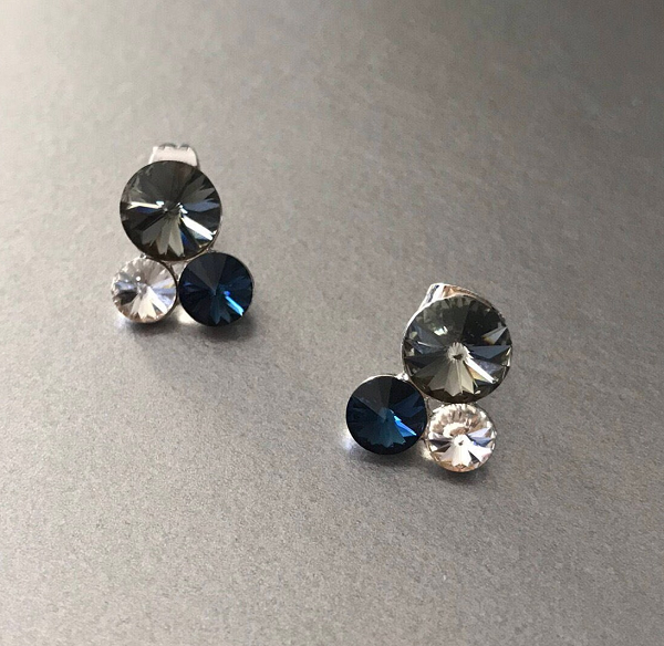 3 Stone Swarovski Crystals Stud Earrings