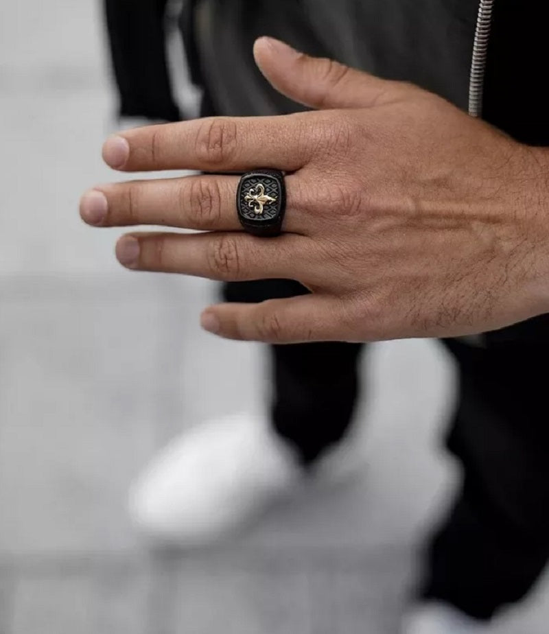 Fleur-De-Lis Stainless Steel Ring - Black