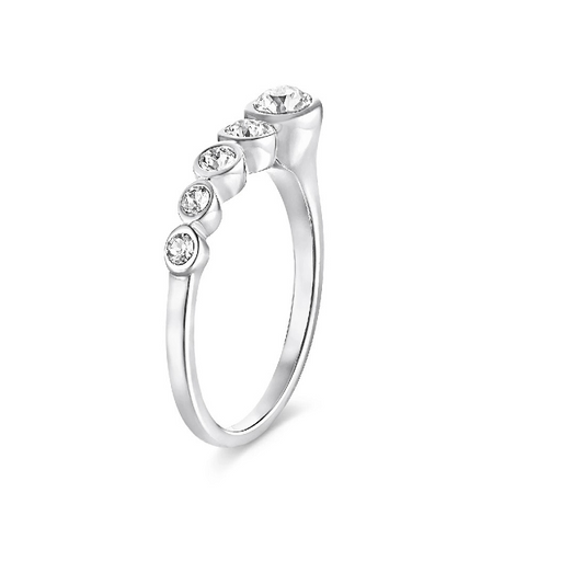 Waterfall Ring embellished with Crystals From SwarovskiThis unique Dhia Waterfall Ring is made from Sterling Silver and embellished with Crystals From Swarovski. It is a beautiful piece of jewelry that will enhance any oDhia JewelleryDhia JewelleryWaterfall Ring embellished