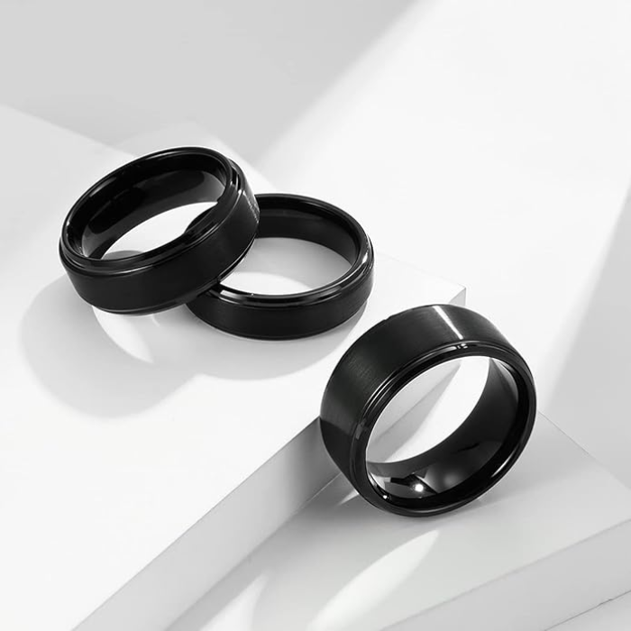 Black Beveled Edge Tungsten Carbide Ring – 8MM Men’s Wedding Band, Scratch-Resistant Comfort Fit