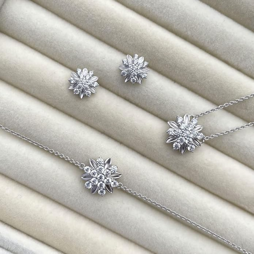 Dhia Flower Bracelet – S925 Sterling Silver with Swarovski Zirconia