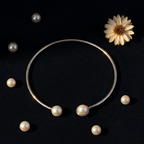 Dhia Pearl Bangle – Flat Lay