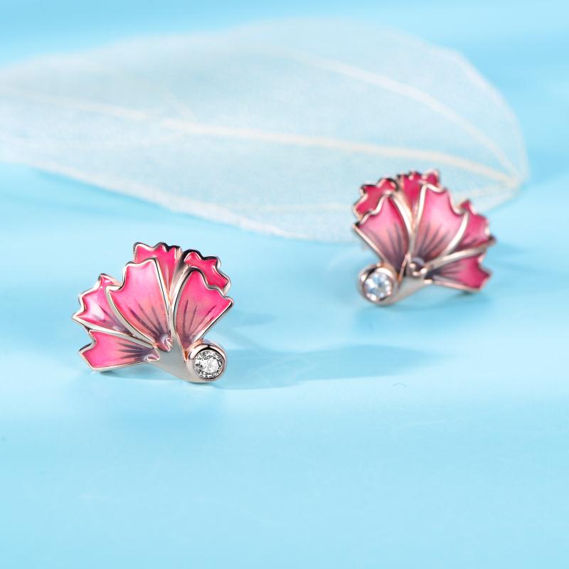 Elegant Carnation Stud Earrings in sterling silver with rose gold & Swarovski Zirconia. A timeless floral design, perfect for every occasion.