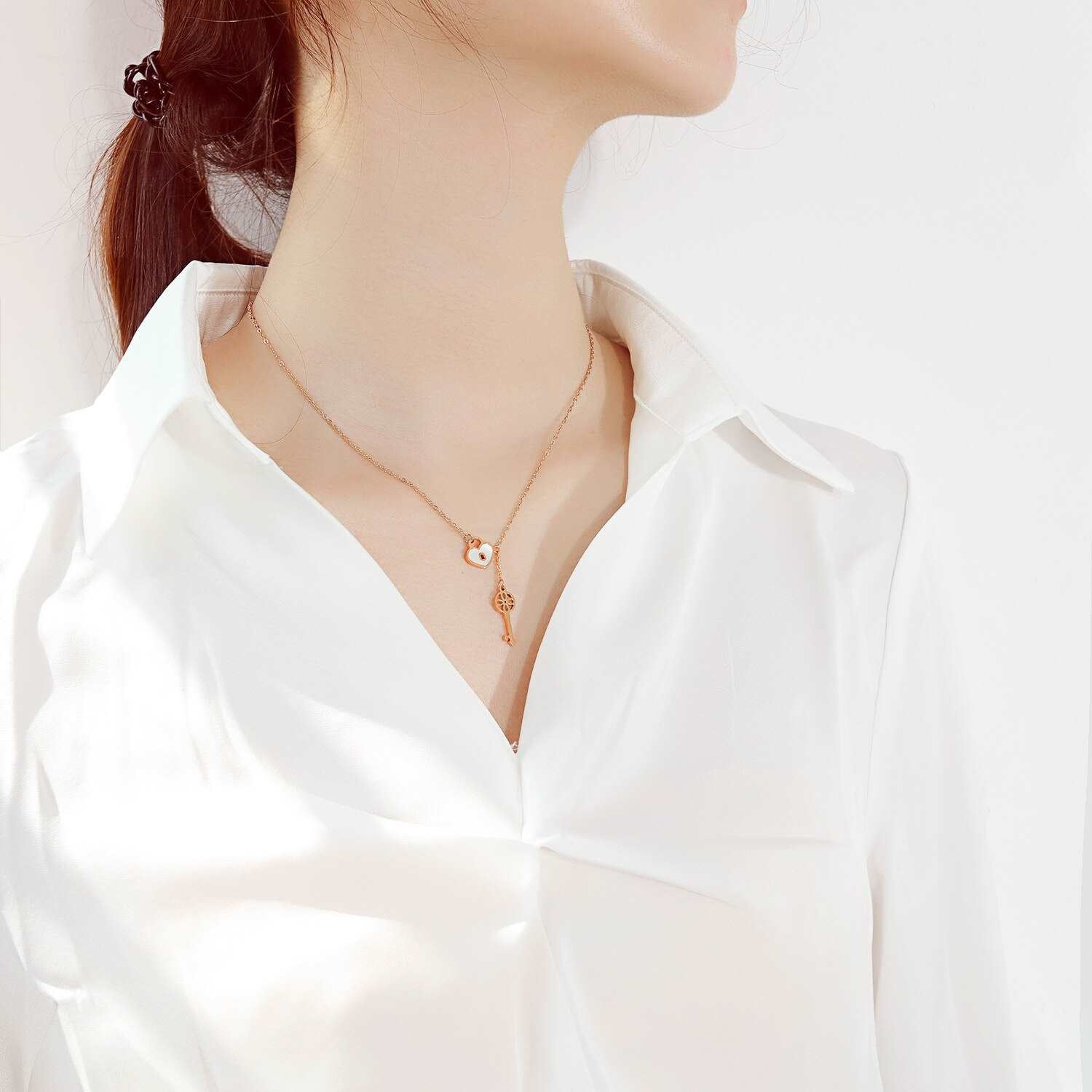 Flower Pattern Key & Lock Necklace