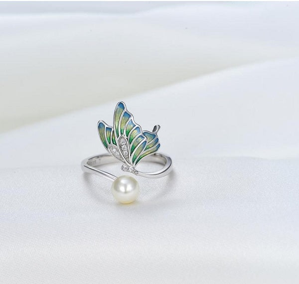 Butterfly Pearl Ring - Adjustable